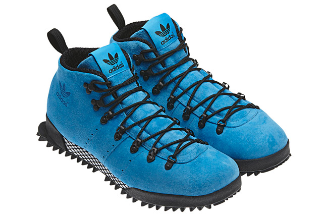 adidas-primaloft-mountain-marathon-tr-blue-pair-1
