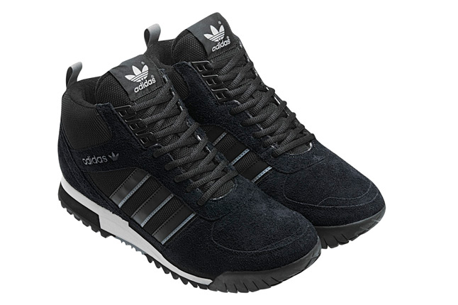 zx-trail-mid-adidas-primaloft-pair-1