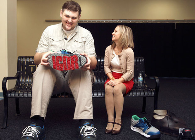 Reebok-Makes-Dream-Shoes-for-Tallest-Man-in-America