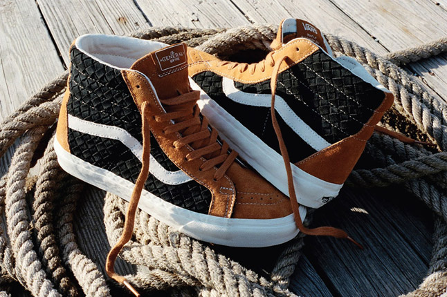 dqm-for-vans-wovens-collection-sk8-hi-holiday-2012-rop-1