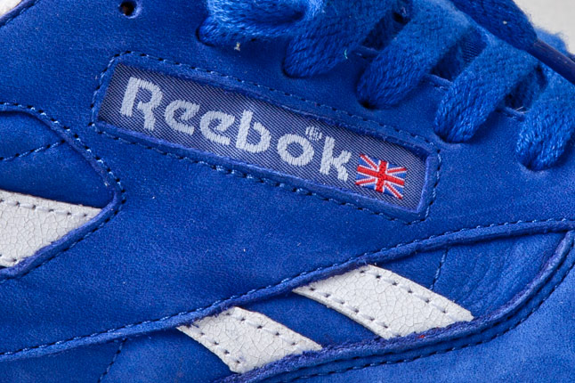 reebok-classic-leather-vintage-union-blue-side-1