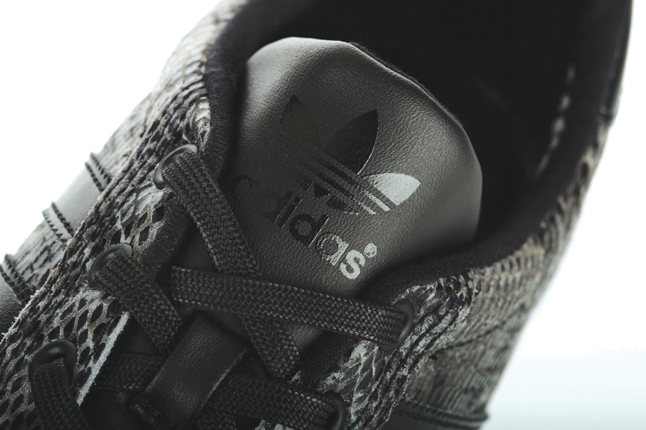 adidas-mc-low-snake-skin-black-tongue-detail-1