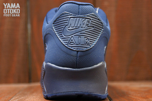 nike-am90-hyp-4thjuly-blue-heel-profile-1