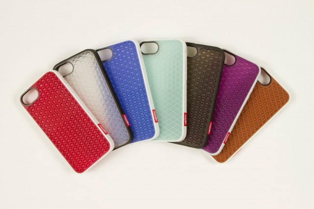 Vans-x-Belkin-iPhone-5-Waffle-Sole-Case-Collection-640x426