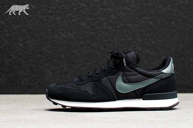 NIKE-INTERNATIONALIST-2014-RETRO-3