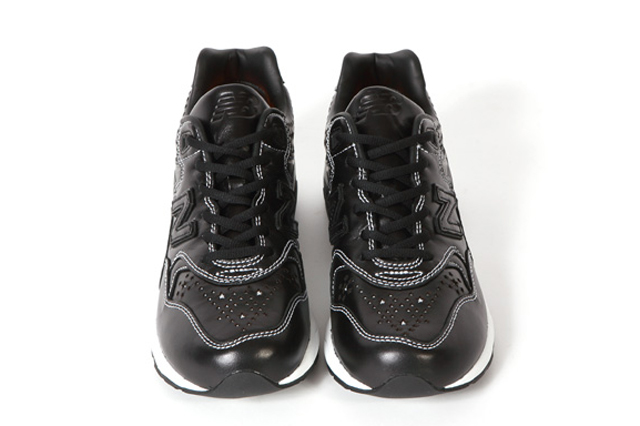 Whiz-Mita-Sneakers-New-Balance-MRT580-3