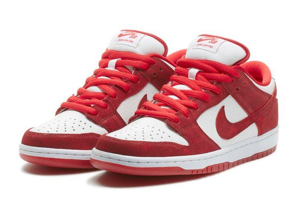nike dunk valentines day