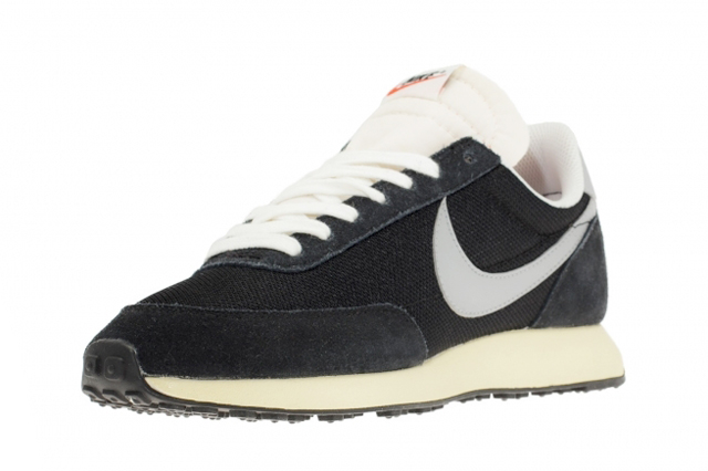 nike-air-tailwind-march-delivery-1
