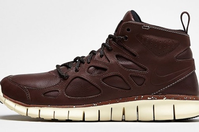 nike-free-run-2-sneakerboot-brown-leather-01-570x332