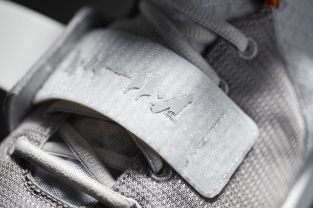 Nike_Air_Yeezy_II_Detail_3_large