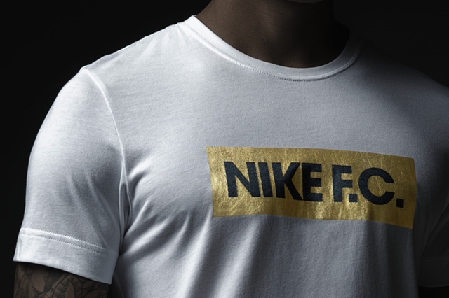 Su14_NSW_NikeFC_GloryTee_White_002_large