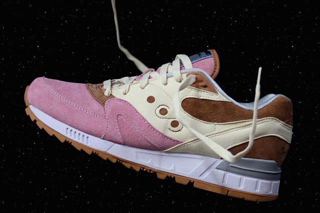 extra-butter-x-saucony-space-race-pack-first-look-02