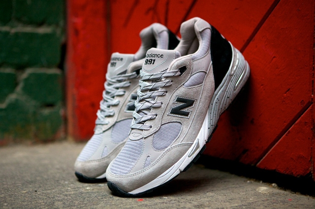 new-balance-991-made-in-usa-grey-black-8 (1)