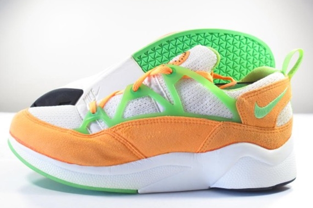 nike-air-huarache-light-lime-cirtrus-original-1994-pair-05-570x427