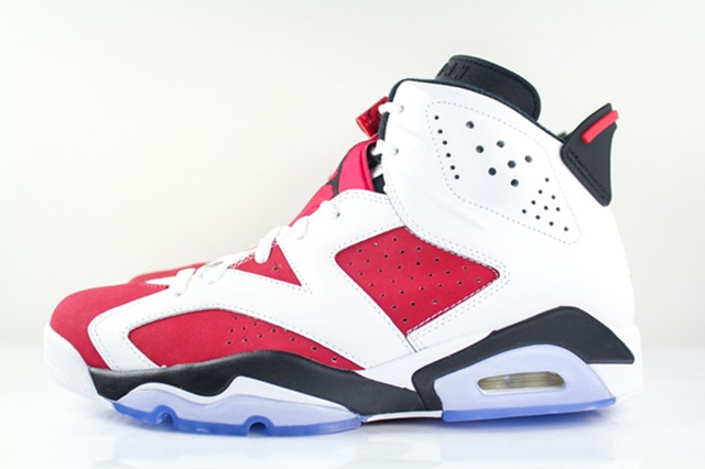 carmine 6 black