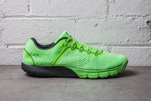 NIKE-ZOOM-TERRA-KIGER-FLASH-LIME-PRIZE-BLUE