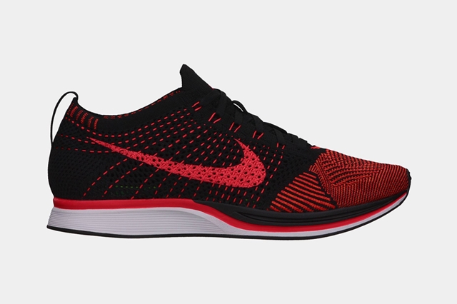 nike-summer-2014-flyknit-racer-03-960x640