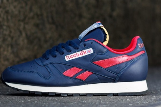 reebok-cl-leather-vintage-navy-red-700x366
