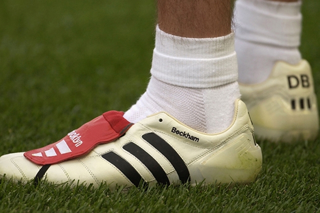 soccer-bible-top-20-david-beckham-adidas-predator-boots-01