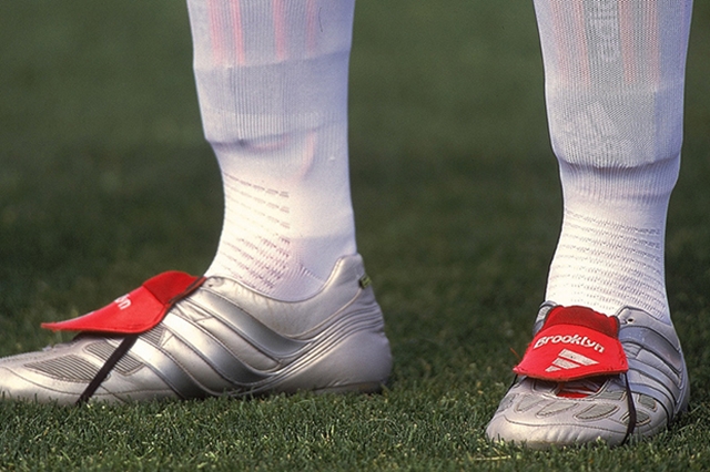 soccer-bible-top-20-david-beckham-adidas-predator-boots-10