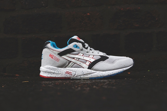 asics-gel-saga-exploration-tech-soft-grey-white-1