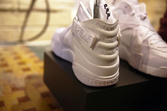 nike-pigalle-air-raid-preview-3-960x640