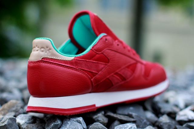 reebok-classic-leather-utility-red-teal-4