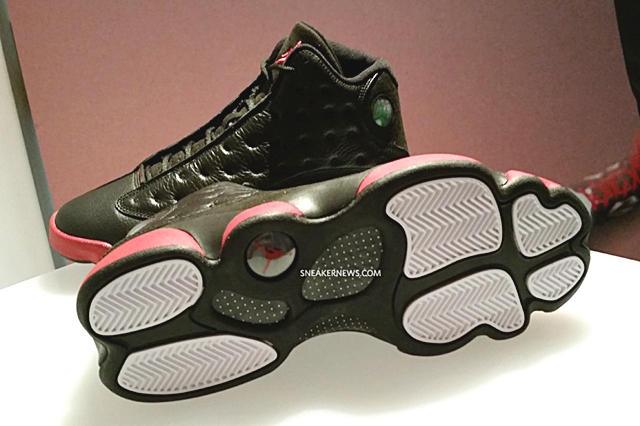 air-jordan-13-black-red-december-2014-3