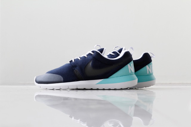 a-closer-look-at-the-nike-roshe-run-nm-sp-fleece-pack-2