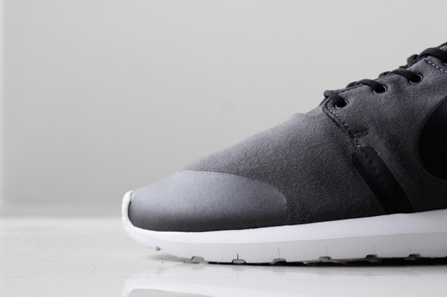 a-closer-look-at-the-nike-roshe-run-nm-sp-fleece-pack-7