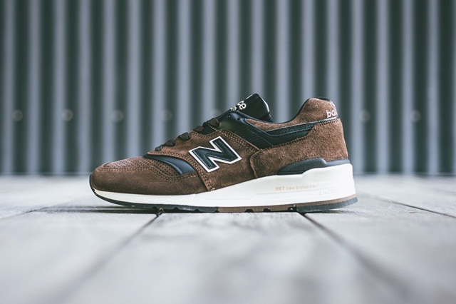 new-balance-ml997dbr-1