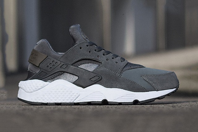 Dark gray huaraches hotsell