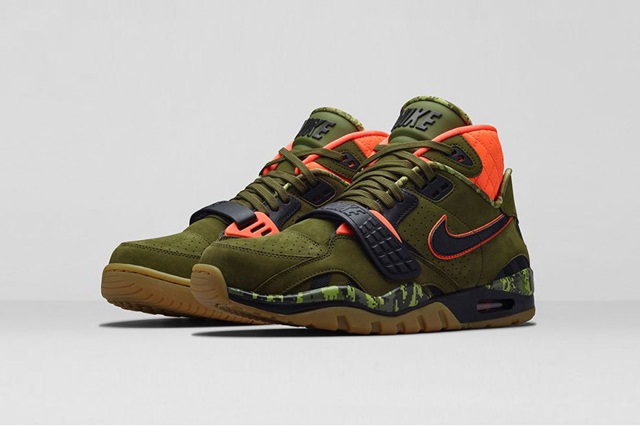 nike-air-trainer-sc-2-faded-olive-1-960x640