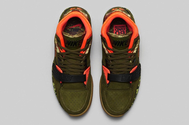 nike-air-trainer-sc-2-faded-olive-5-960x640