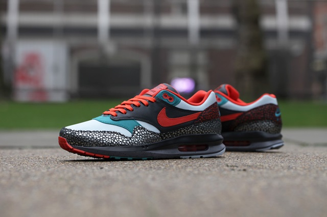 Nike air max on sale 1 deluxe qs