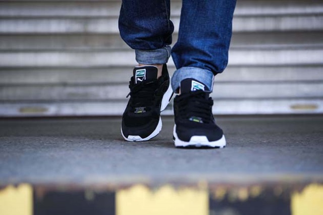 Puma-Trinomic-R698-Black-White-1