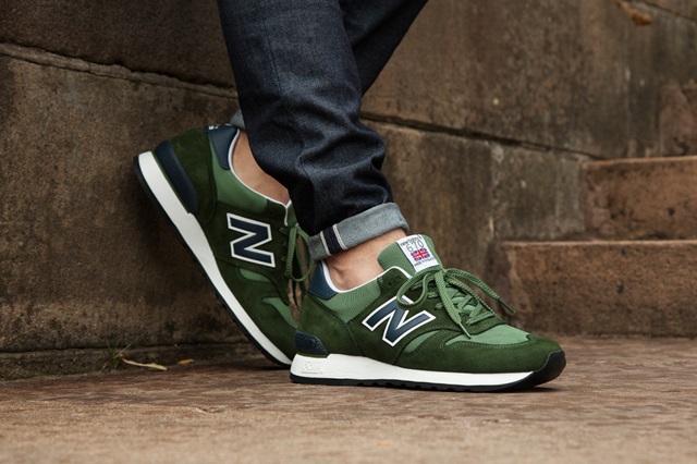 new-balance-holiday-2014-made-in-england-670-pack-01-960x640
