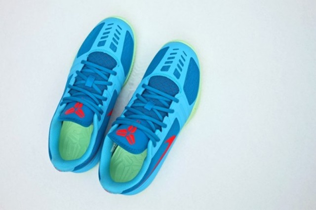 Nike Debuts the Nike Kobe Mentality Clearwater SFMAG.RU