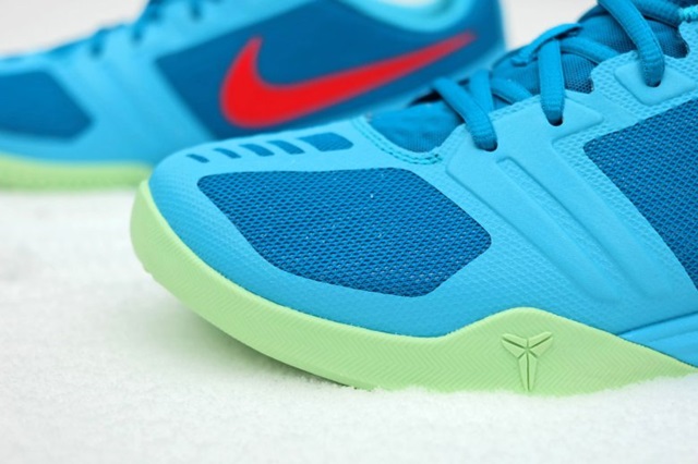 nike-debuts-the-nike-kobe-mentality-clearwater-2