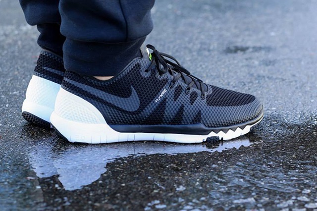 Nike Free Trainer 3.0 V3 Black Black White SFMAG.RU