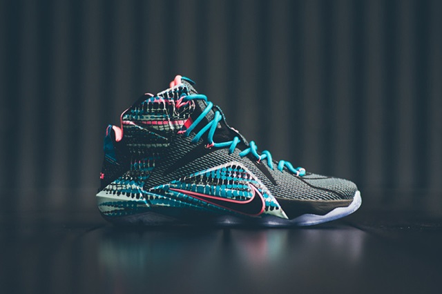 nike-lebron-12-blue-lagoon-1