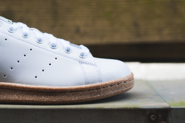 ADIDAS_STAN_SMITH_WHITE_GUM_S85434_SNEAKER_POLITICS-4_1024x1024