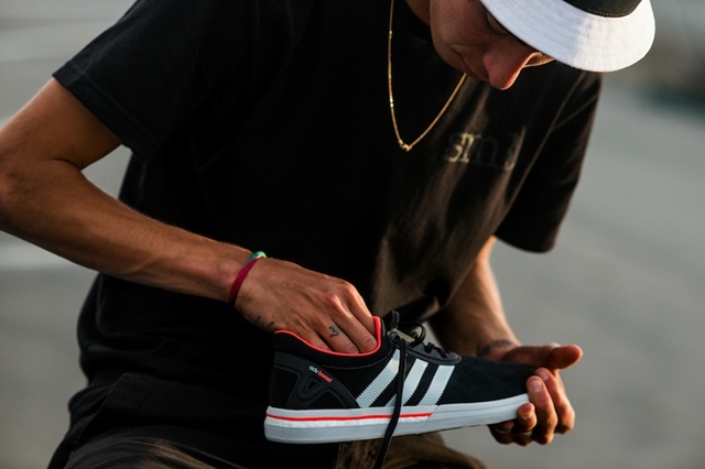 Adidas adv boost store skate shoe