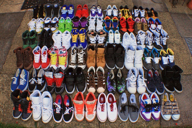 sneakerhead-sells-his-collection-for-an-apartment-1