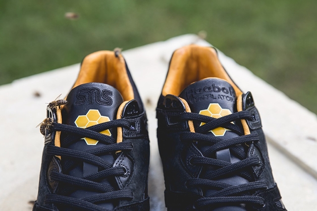 Sneakersnstuff-x-Reebok-Ventilator-Bees-Honey3