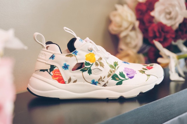 02-Reebok-fury-lite-floral-copy