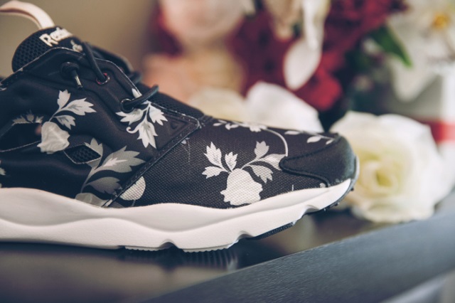 13-Reebok-fury-lite-floral-copy