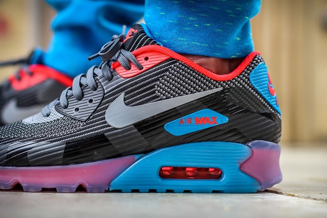 Nike-Air-Max-90-KJCRD-ICE-QS-3