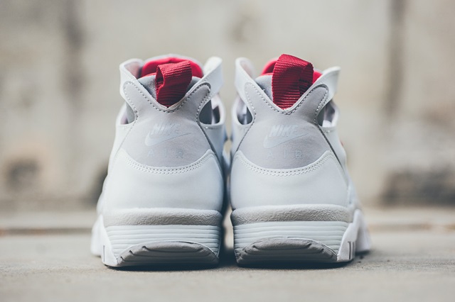 Nike Air Trainer Huarache Wolf Grey University Red SFMAG.RU