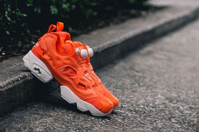 reebok-instapump-fury-tech-solar-orange-01-960x640